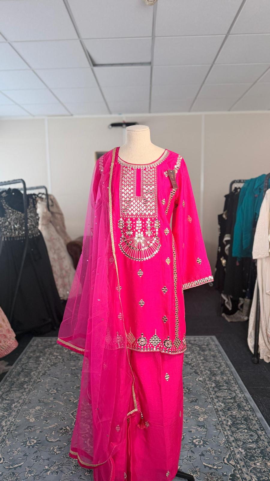 Pink Shahara with Silver Details