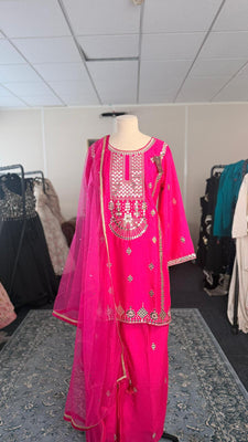 Pink Shahara with Silver Details