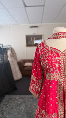 Fuchsia Pink Front-Open Shahara