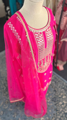 Pink Shahara with Silver Details