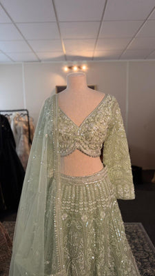 Light Green Elegance